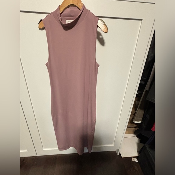 Aritzia pink Babaton Mock neck Contour midi dress large worn 1x - Picture 2 of 4